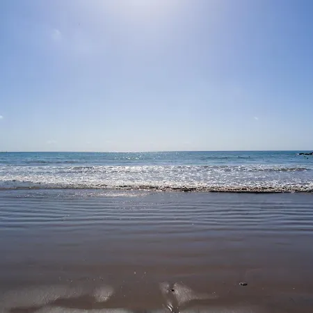 Beachside In Palmas Semesterbostad